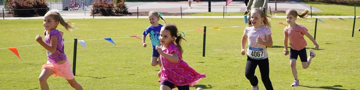 Children race at run the branch 5k